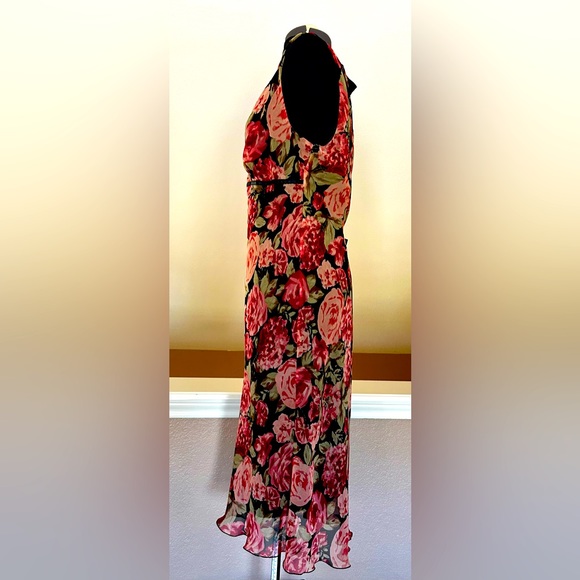 Beautiful Rose Print “Meghan Mathews”Dress Ruffle Trim. Size 12 - Picture 2 of 10